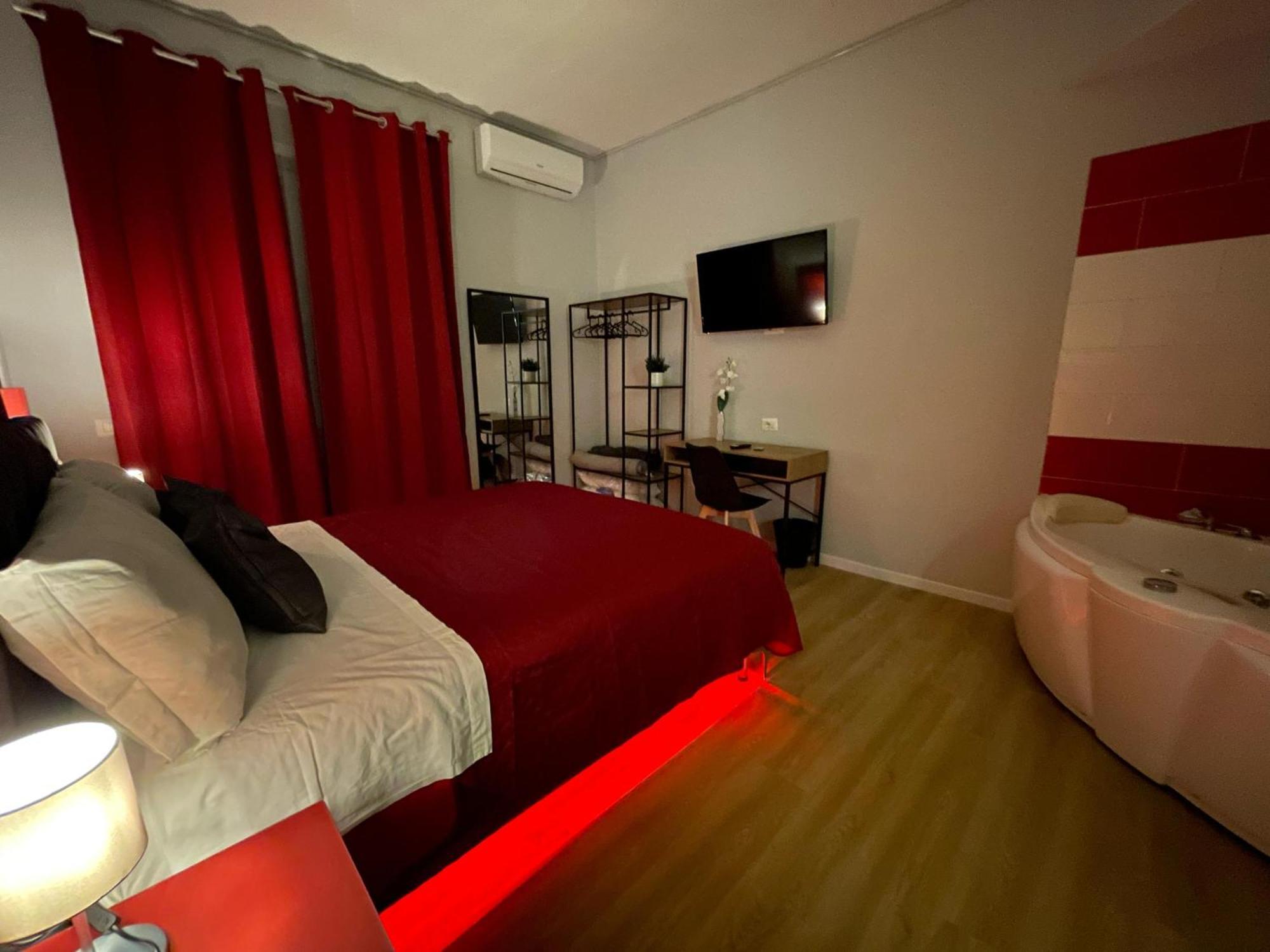 Vomero And Deluxe Bed & Breakfast